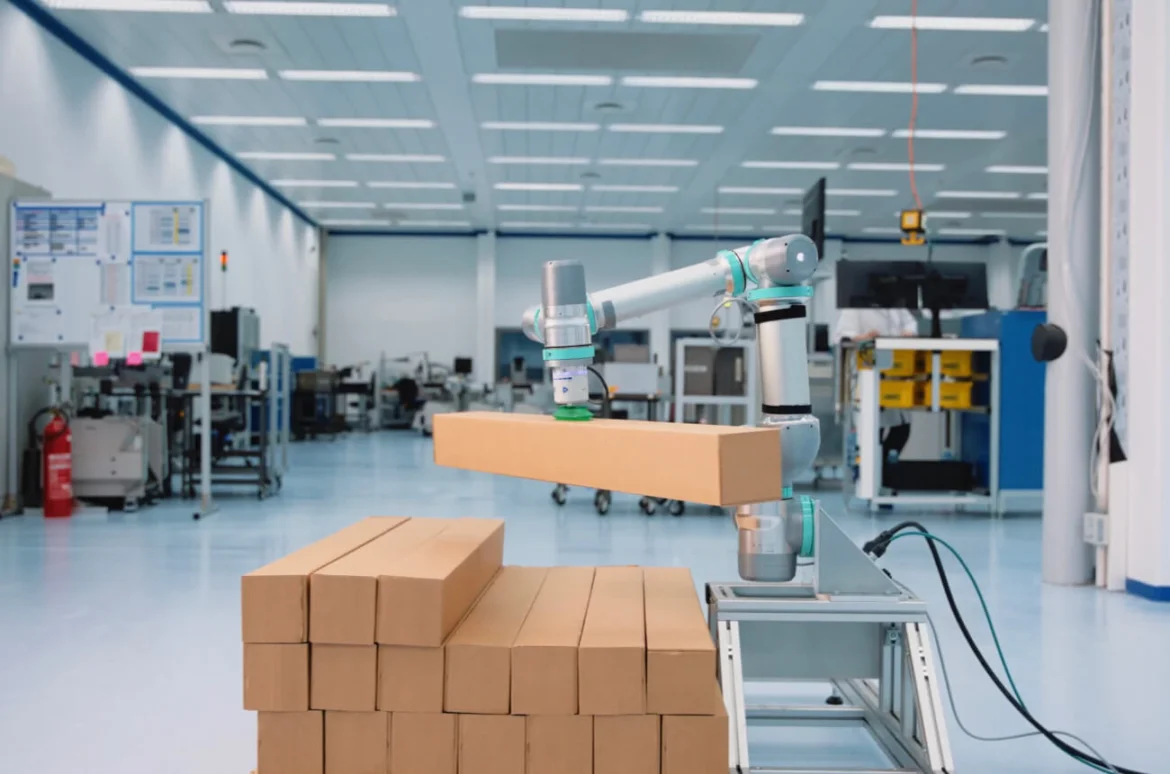 RobCo Secures $42.5 Million in Series B Funding for SME-focused Robotics Automation